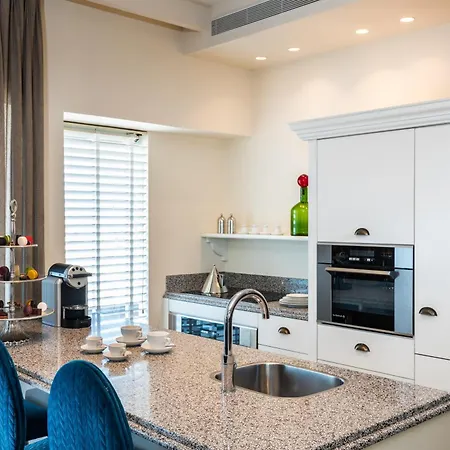Herods Tel Aviv By The Beach Exterior photo